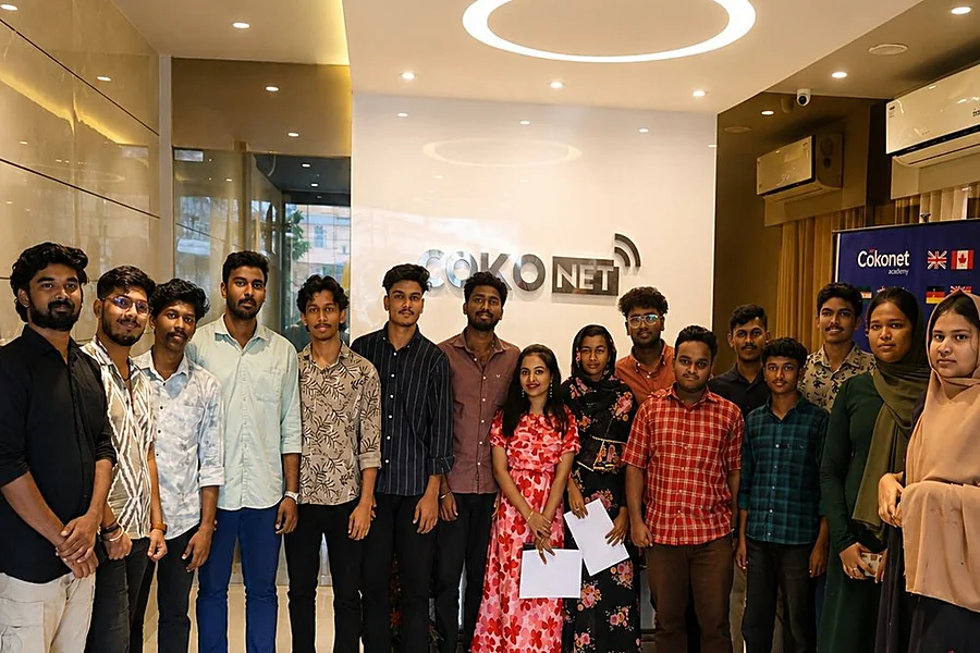 A Cokonet batch together at the Trivandrum office