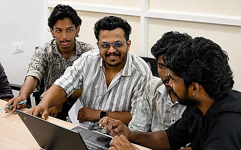 Learner in a one-to-one career discussion with a professional mentor